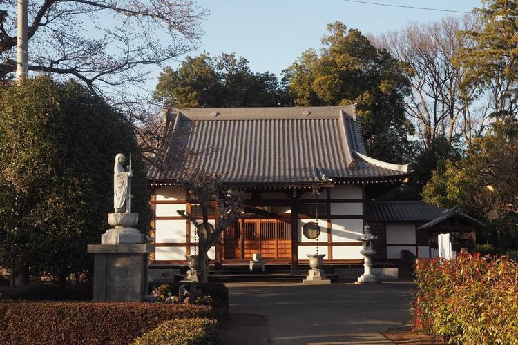 开放寺庙作旅游住宿,鼓励更多人体验日本寺庙文化的魅力.
